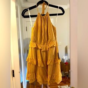 Lulu’s halter dress